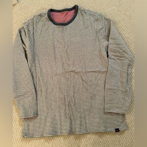 Faherty Reversible Cloud Crew Red or Navy Striped